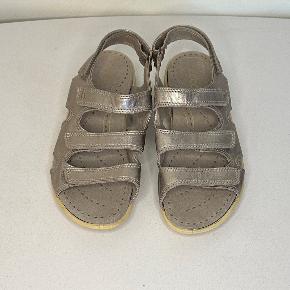 Ecco Metallic Gray Sandals